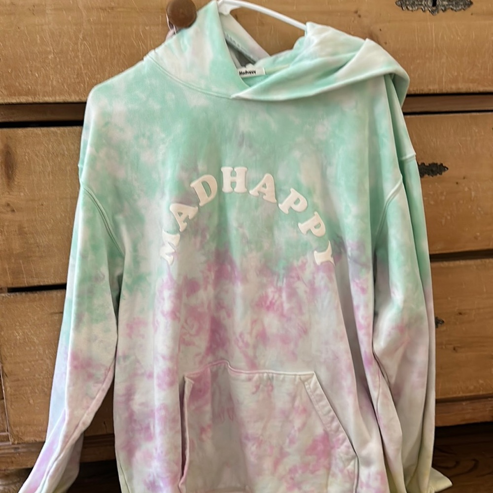 Like new MADHAPPY sweatshirt size unisex XL